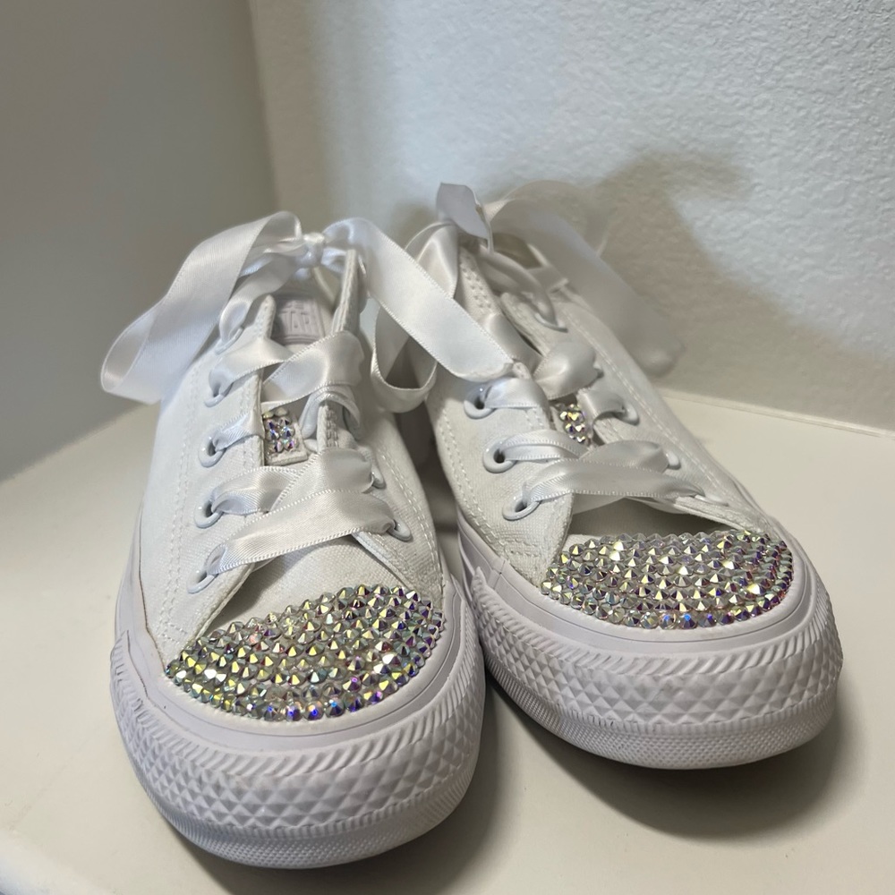 Women Bedazzled Converse